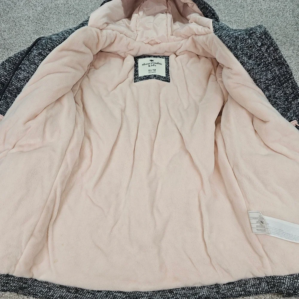 abercrombie kids discover cozy